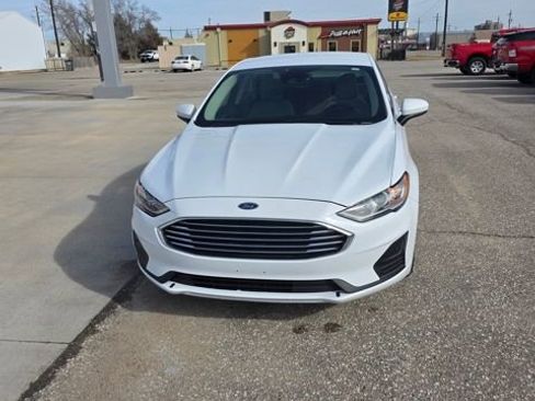 Used 2019 Ford Fusion S image 18