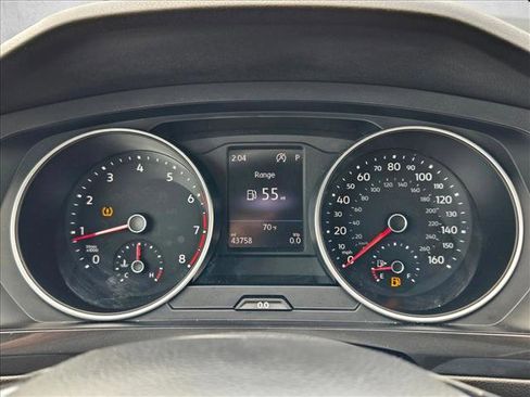 Used 2019 Volkswagen Tiguan S FWD image 9