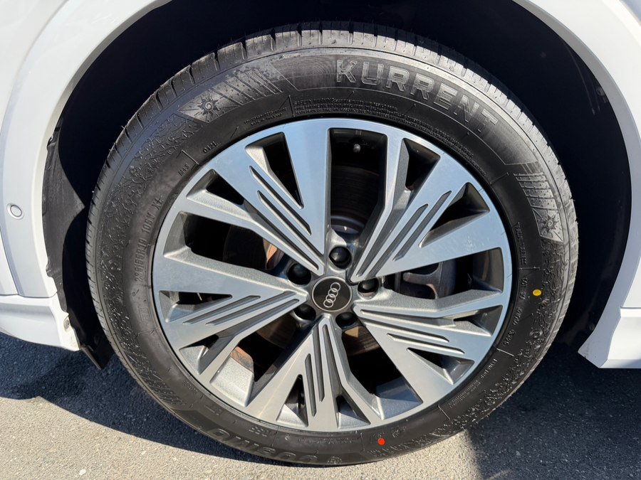 Used 2023 Audi Q4 e-tron Premium Plus w/ Premium Plus RWD image 50