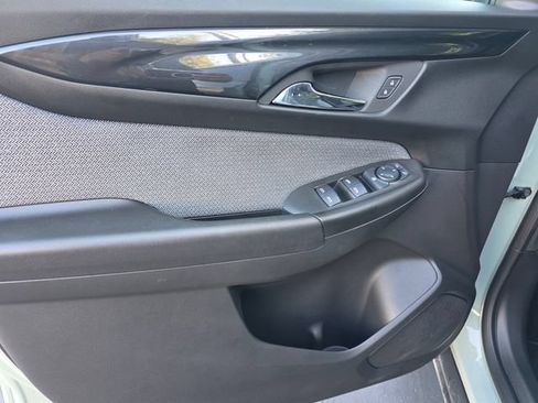 Used 2025 Chevrolet TrailBlazer LT FWD image 10