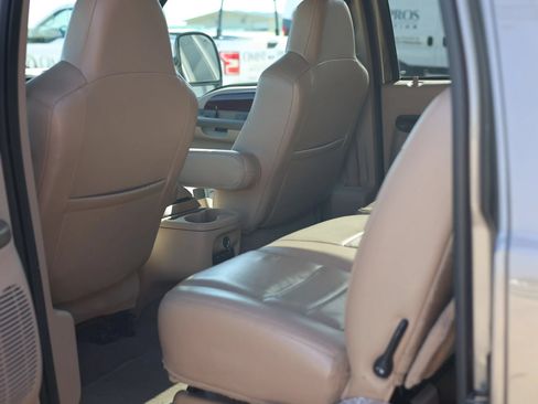 Used 2004 Ford Excursion Limited AWD/4WD image 19