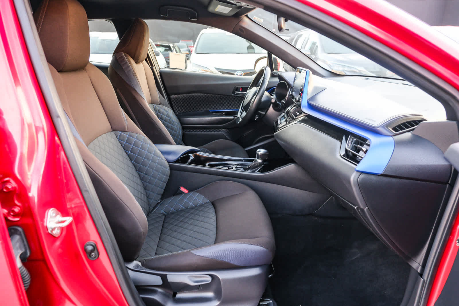 Certified 2020 Toyota C-HR XLE FWD image 18