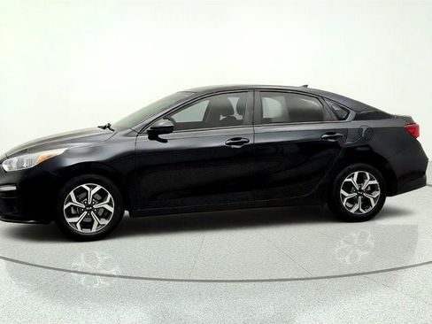 Used 2019 Kia Forte LXS FWD image 8
