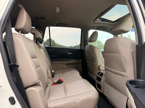 Used 2017 Honda Pilot EX-L image 17