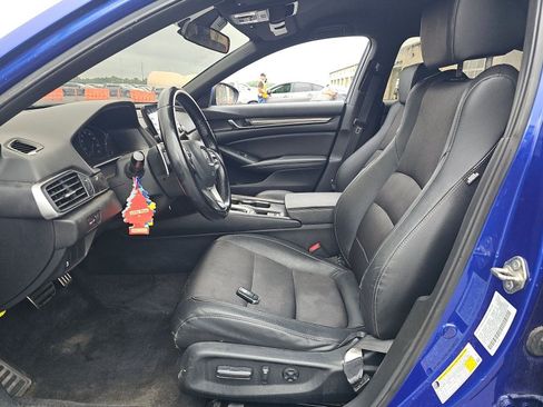 Used 2019 Honda Accord Sport image 9