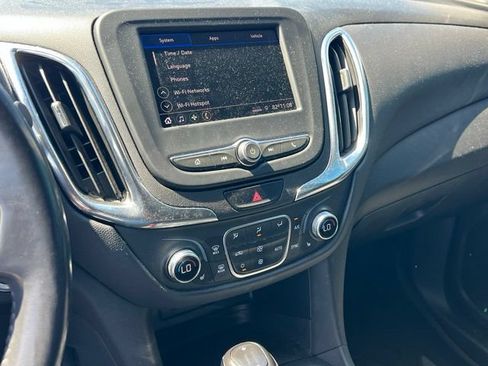 Used 2020 Chevrolet Equinox LT w/ Driver Convenience Package FWD image 18
