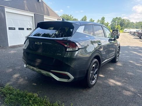 Used 2023 Kia Sportage LX image 6