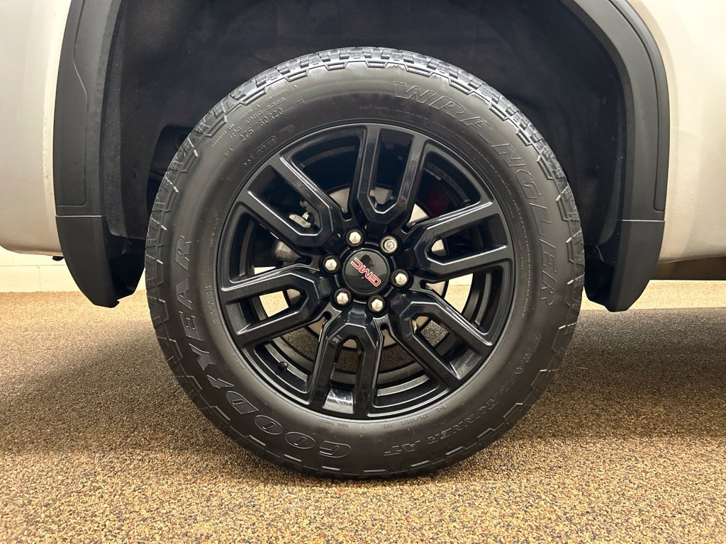 Used 2020 GMC Sierra 1500 Elevation w/ Elevation Value Package AWD/4WD image 29