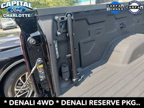 Used 2025 GMC Sierra 2500 Denali w/ Denali Reserve Package AWD/4WD image 15
