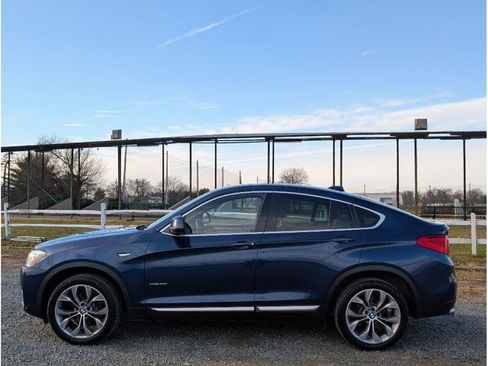 Used 2017 BMW X4 xDrive28i image 4