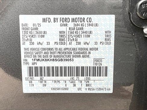 Used 2025 Ford Explorer ST-Line w/ ST-Line Street Pack image 33