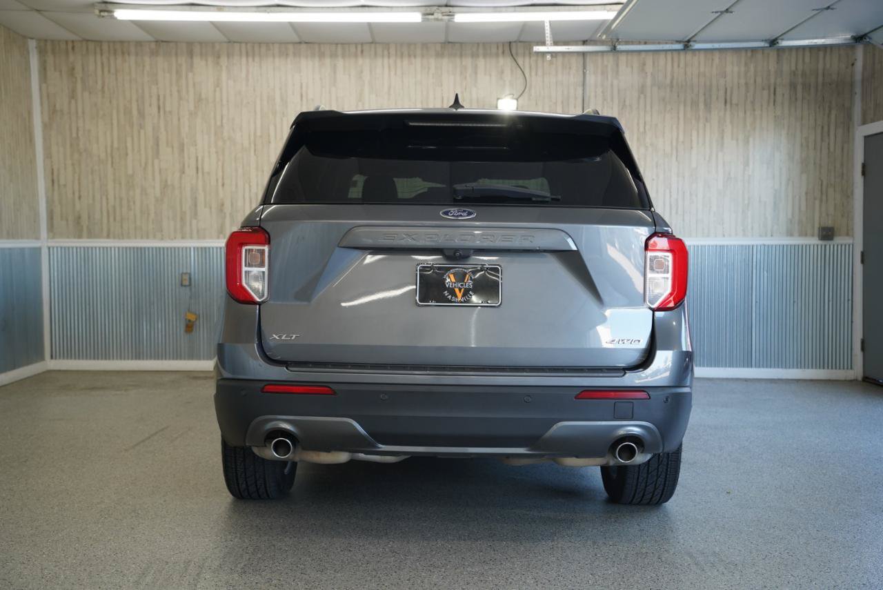 Used 2021 Ford Explorer XLT w/ Equipment Group 202A AWD/4WD image 8