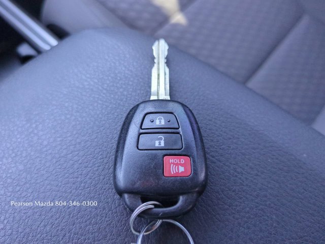 Used 2022 Toyota Tacoma SR5 w/ Technology Package RWD image 27
