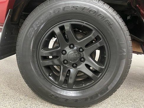 Used 2004 Toyota Tundra Limited image 23