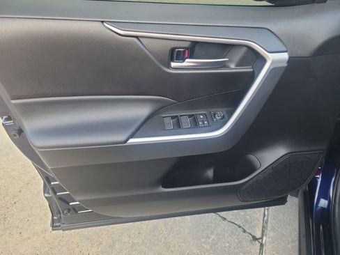 Certified 2023 Toyota RAV4 XLE Premium image 13