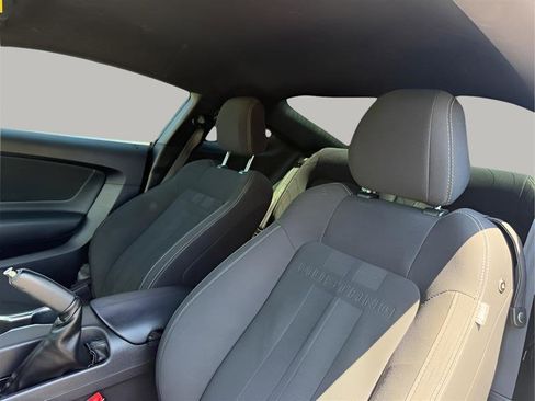 Used 2019 Ford Mustang GT RWD image 22