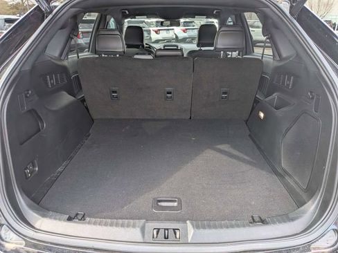 Used 2021 Ford Edge ST image 9