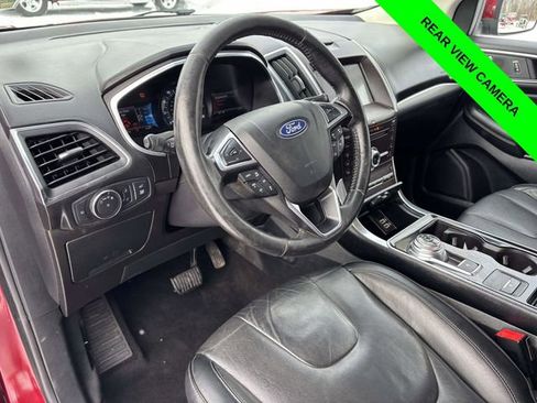 Used 2019 Ford Edge Titanium w/ Cold Weather Package image 8