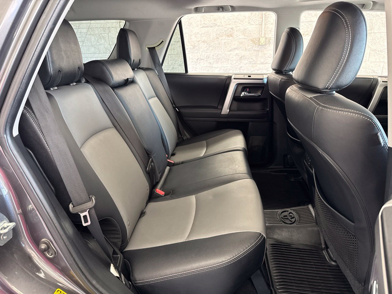 Used 2023 Toyota 4Runner SR5 Premium w/ Moonroof Package AWD/4WD image 43