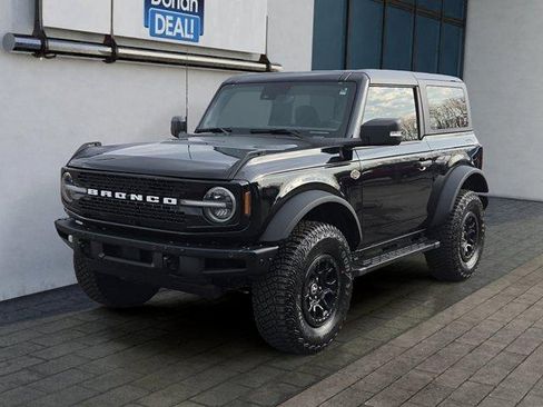 Certified 2023 Ford Bronco Wildtrak AWD/4WD image 7