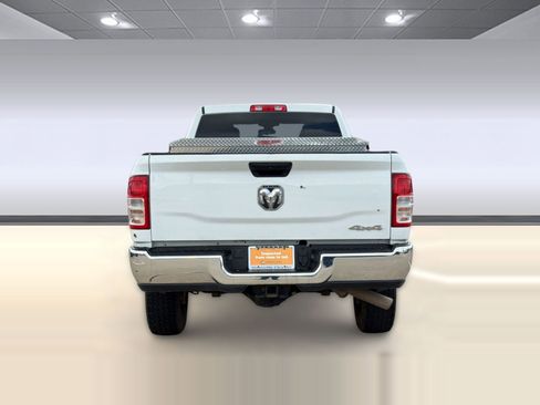 Used 2024 RAM 2500 Tradesman w/ Chrome Appearance Group image 10