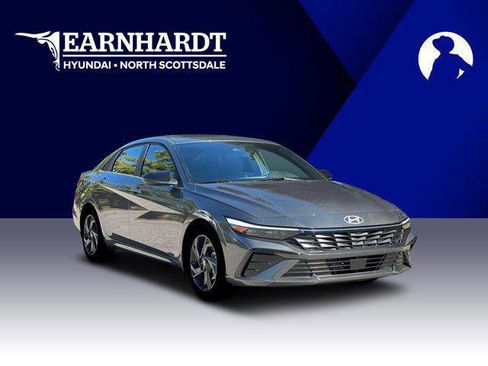New 2026 Hyundai Elantra SEL Sport FWD image 11