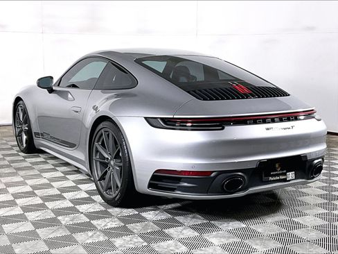Certified 2024 Porsche 911 Carrera T RWD image 3