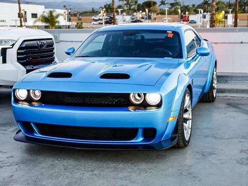 Used 2023 Dodge Challenger SRT Hellcat image 4