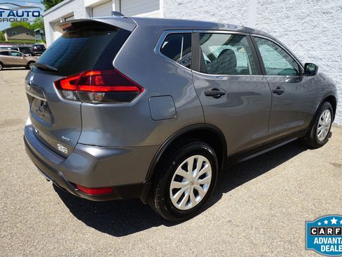 Used 2018 Nissan Rogue S AWD/4WD image 10