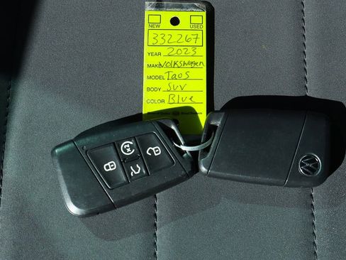 Used 2023 Volkswagen Taos SE image 58