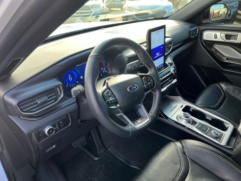 Used 2023 Ford Explorer ST w/ Equipment Group 401A image 11