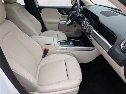 Certified 2026 Mercedes-Benz GLB 250 image 22