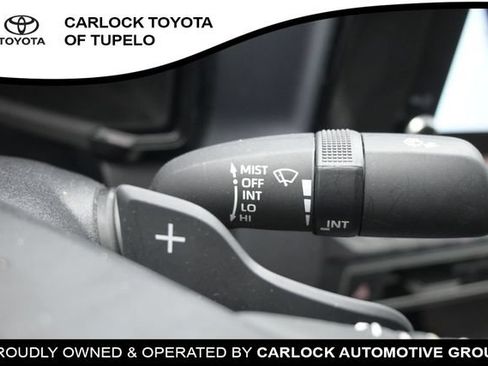 Used 2026 Toyota Camry SE FWD image 28