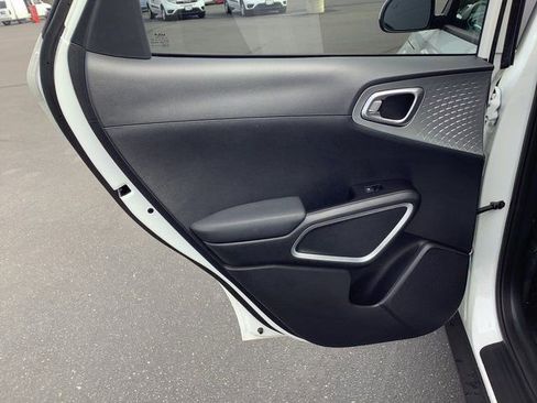 Used 2024 Kia Soul LX w/ Option Group 015 image 25