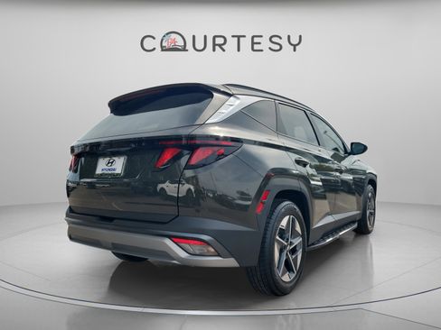 New 2026 Hyundai Tucson SEL image 4