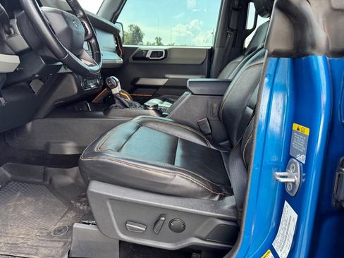 Used 2021 Ford Bronco Badlands w/ Sasquatch Package AWD/4WD image 10