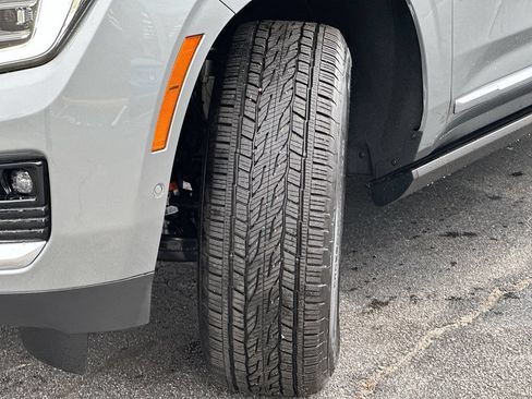 New 2026 GMC Yukon XL Denali w/ Sun & Power Step Package AWD/4WD image 25