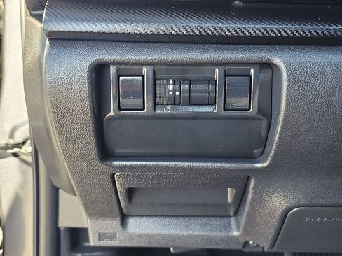 Certified 2024 Subaru Crosstrek 2.0i Premium image 28