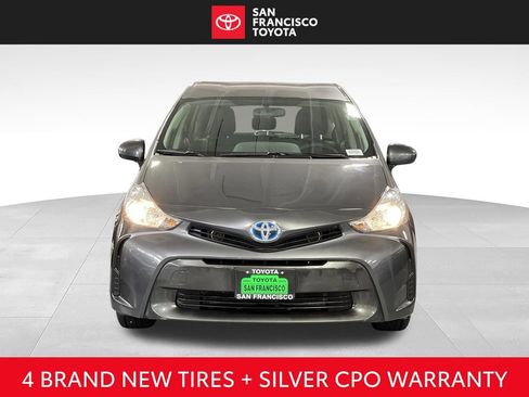Certified 2017 Toyota Prius V Two FWD image 8