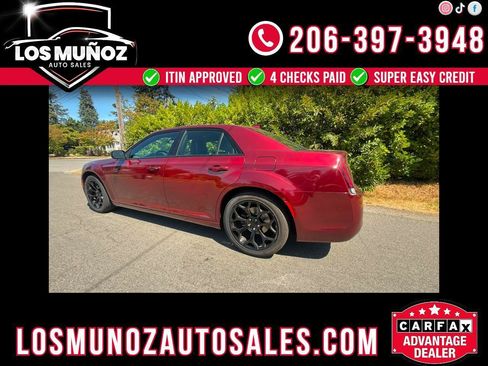 Used 2020 Chrysler 300 S RWD image 1