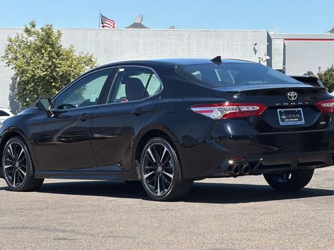 Used 2020 Toyota Camry XSE FWD image 7