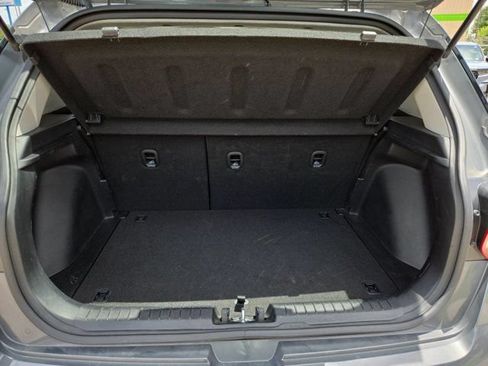 Used 2025 Hyundai Venue SEL FWD image 28
