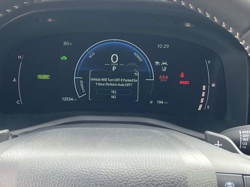 Used 2025 Toyota Camry SE FWD image 35