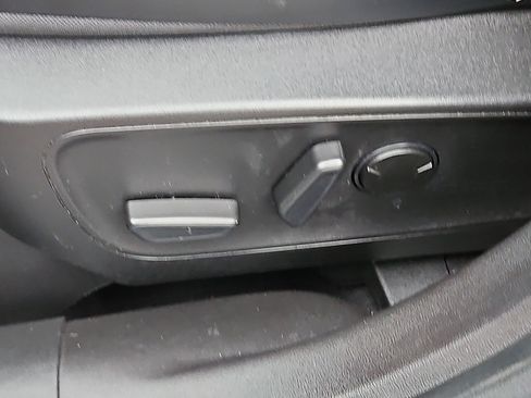 Used 2023 Ford Escape ST-Line Select w/ Tech Pack #2 AWD/4WD image 26