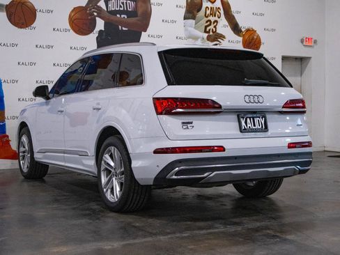Used 2022 Audi Q7 Premium Plus image 22