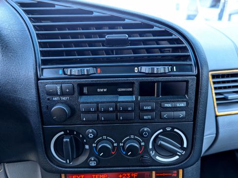 Used 1995 BMW M3 Coupe image 23