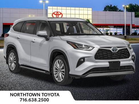 New 2026 Toyota Highlander Platinum image 7