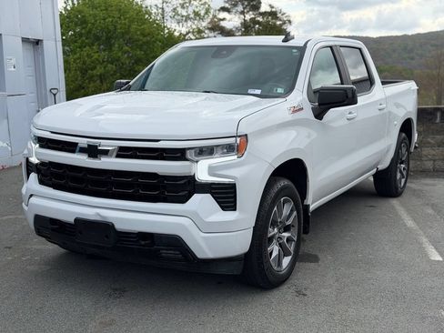 Used 2023 Chevrolet Silverado 1500 RST w/ Z71 Off-Road Package AWD/4WD image 1