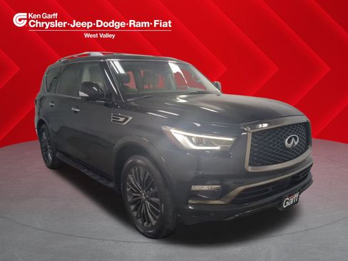 Used 2021 INFINITI QX80 Premium Select w/ All-Season Package image 1