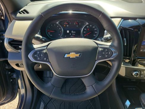 Used 2023 Chevrolet Traverse LT w/ LT Premium Package image 26